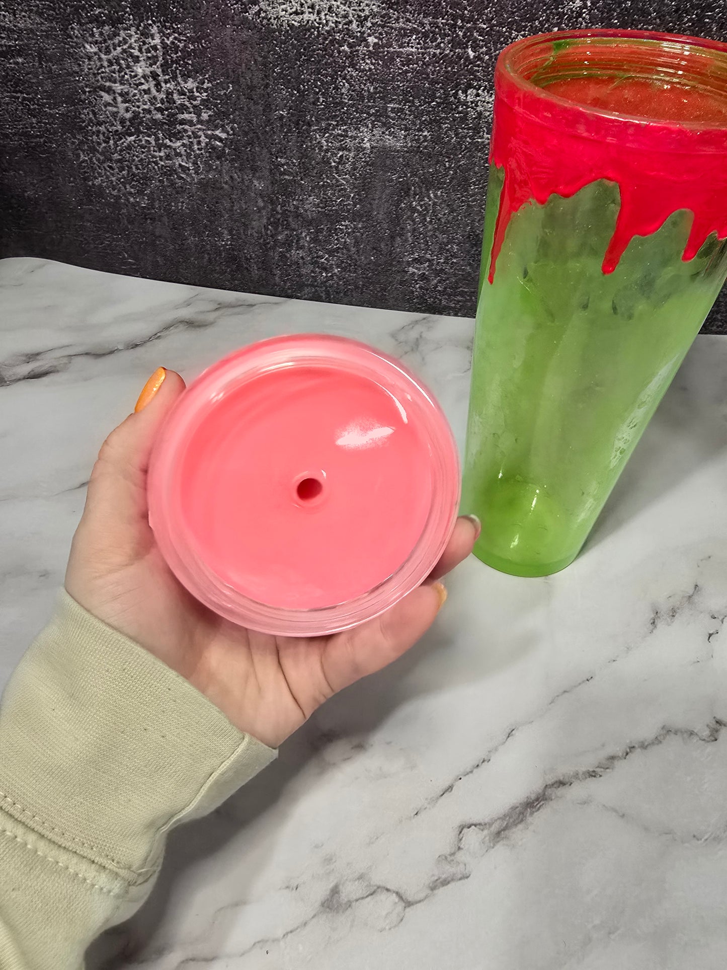 Tumbler « Cerveau Slime » 24oz – Effet Snowglobe ✦ Édition Imparfaite