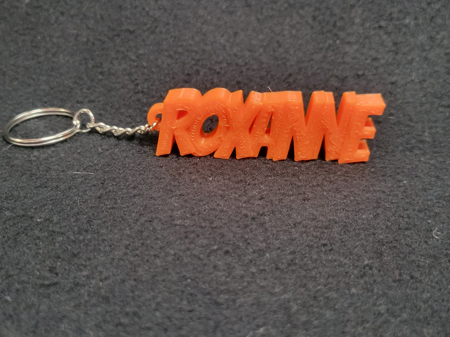 Porte-Clé 3D personnalisé avec prénom, nom ou mot au choix | Fait en plastique PLA biodégradable | 12 couleurs | 3 écritures
