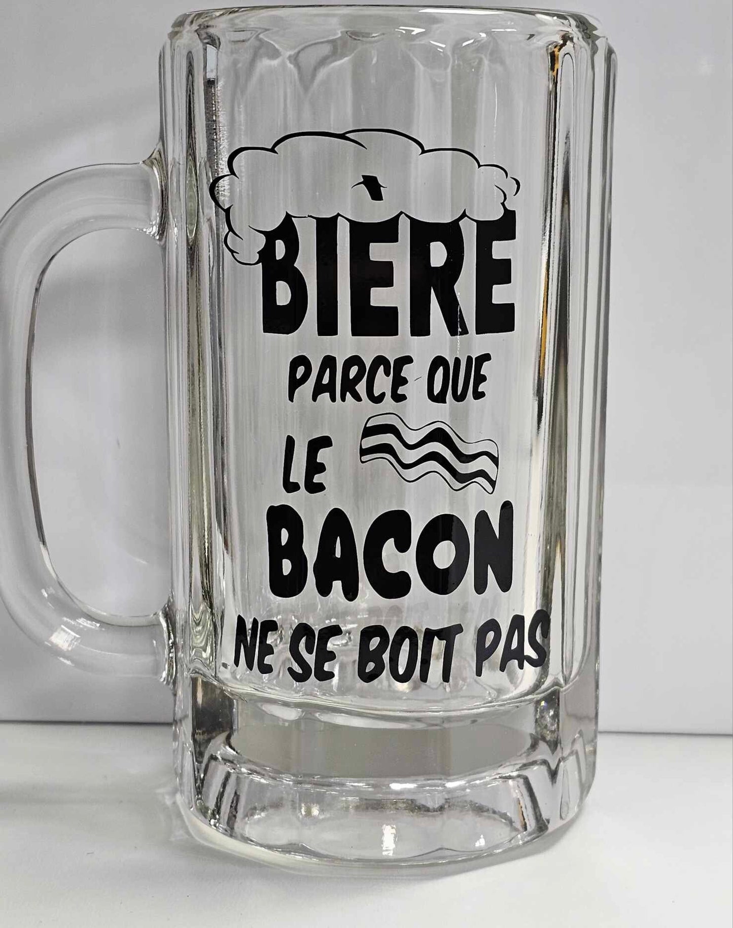 Verre à bière avec poignée (Buck) 16oz | Bière parce que le Bacon ne se boit pas