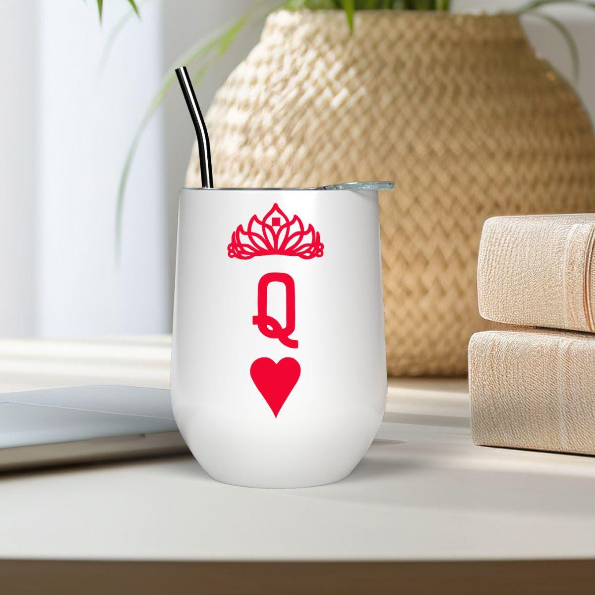 12oz Insulated Wine Glass | Queen of Hearts