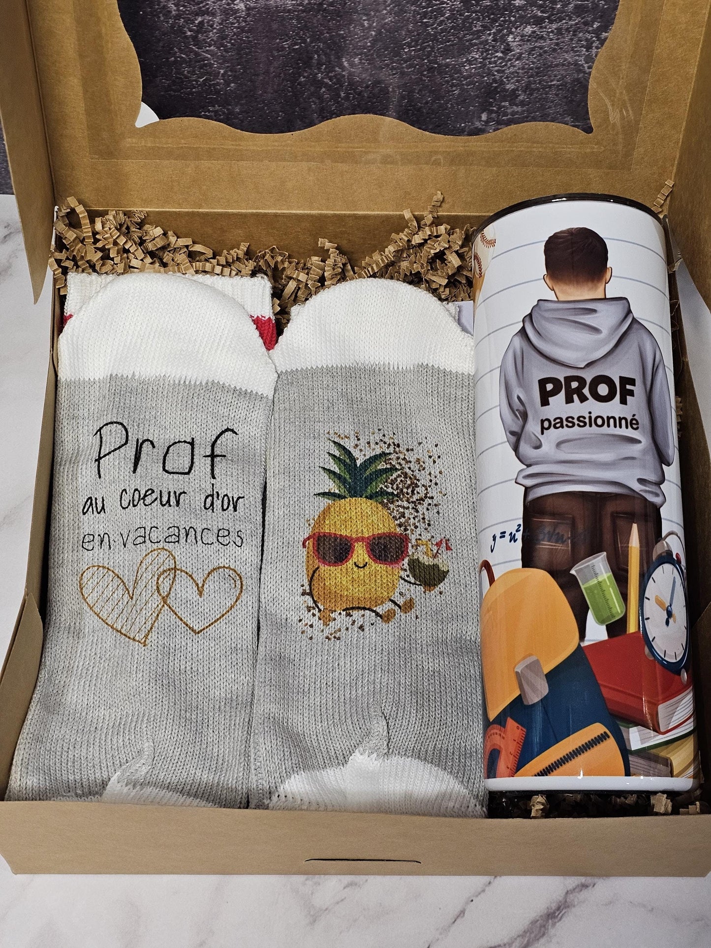 Ensemble-cadeau pour Enseignant.e | Tumbler (gobelet) 20oz et chaussettes