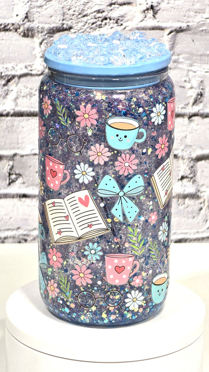 Can Glass 16 oz – Cozy Reading 📚☕| Snowglobe paillettes