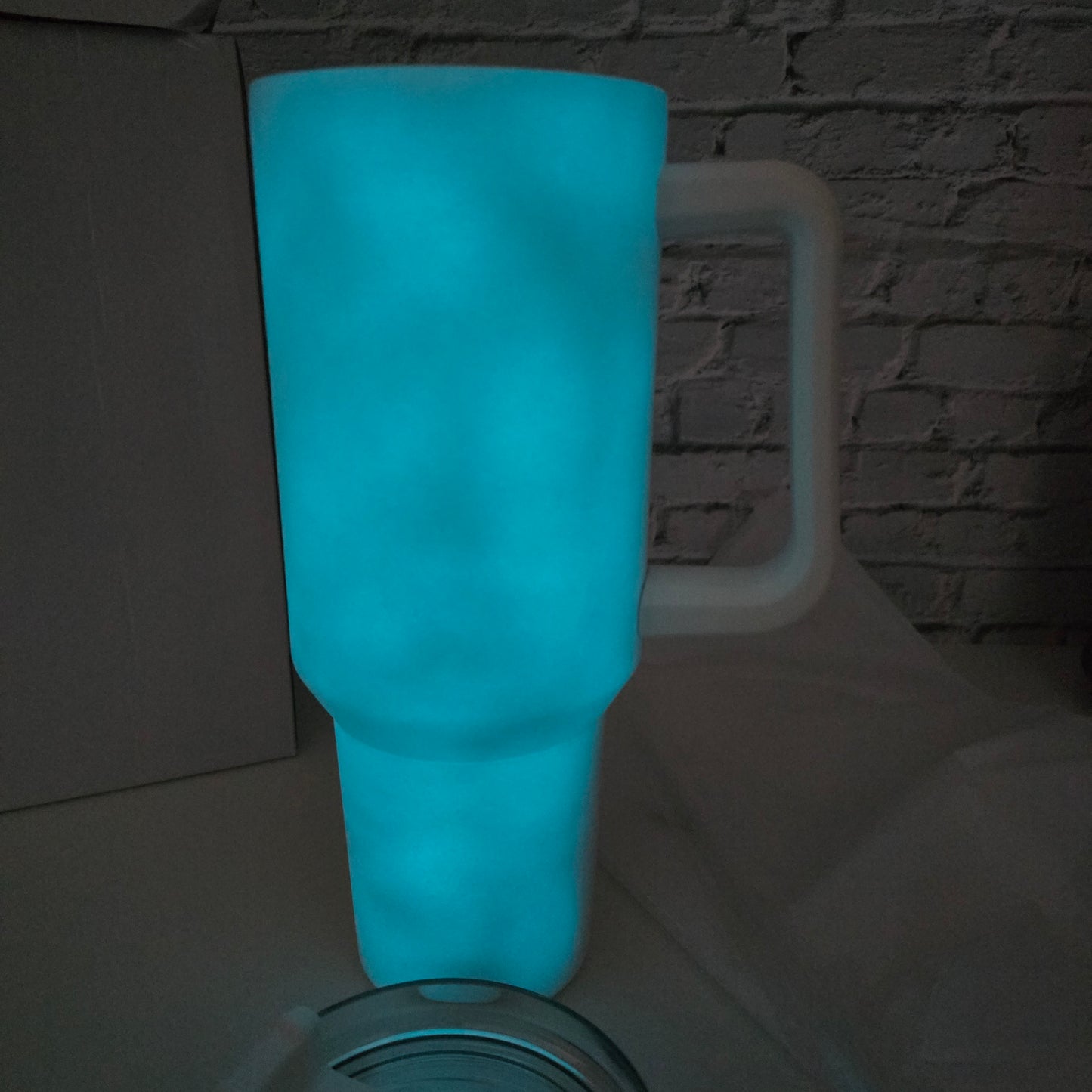 Gobelet / Tumbler 40 oz avec poignée Phosphorescent (Glow in the dark - Bleu) vierge – Sublimation, UV DTF & Vinyle