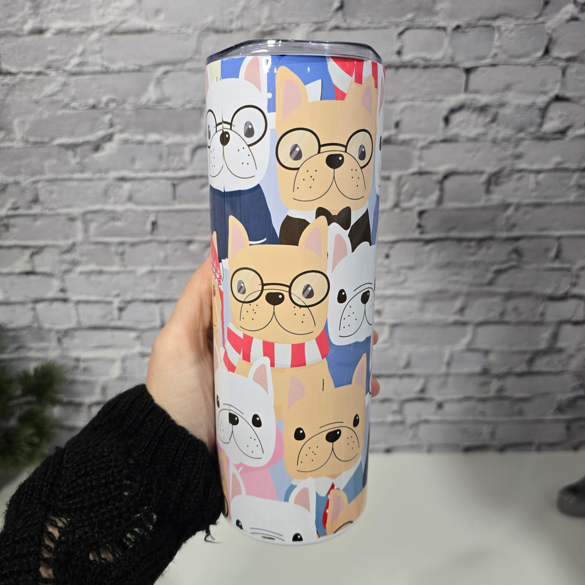 🐶 Tumbler isothermique – Bouledogues stylés 🧣