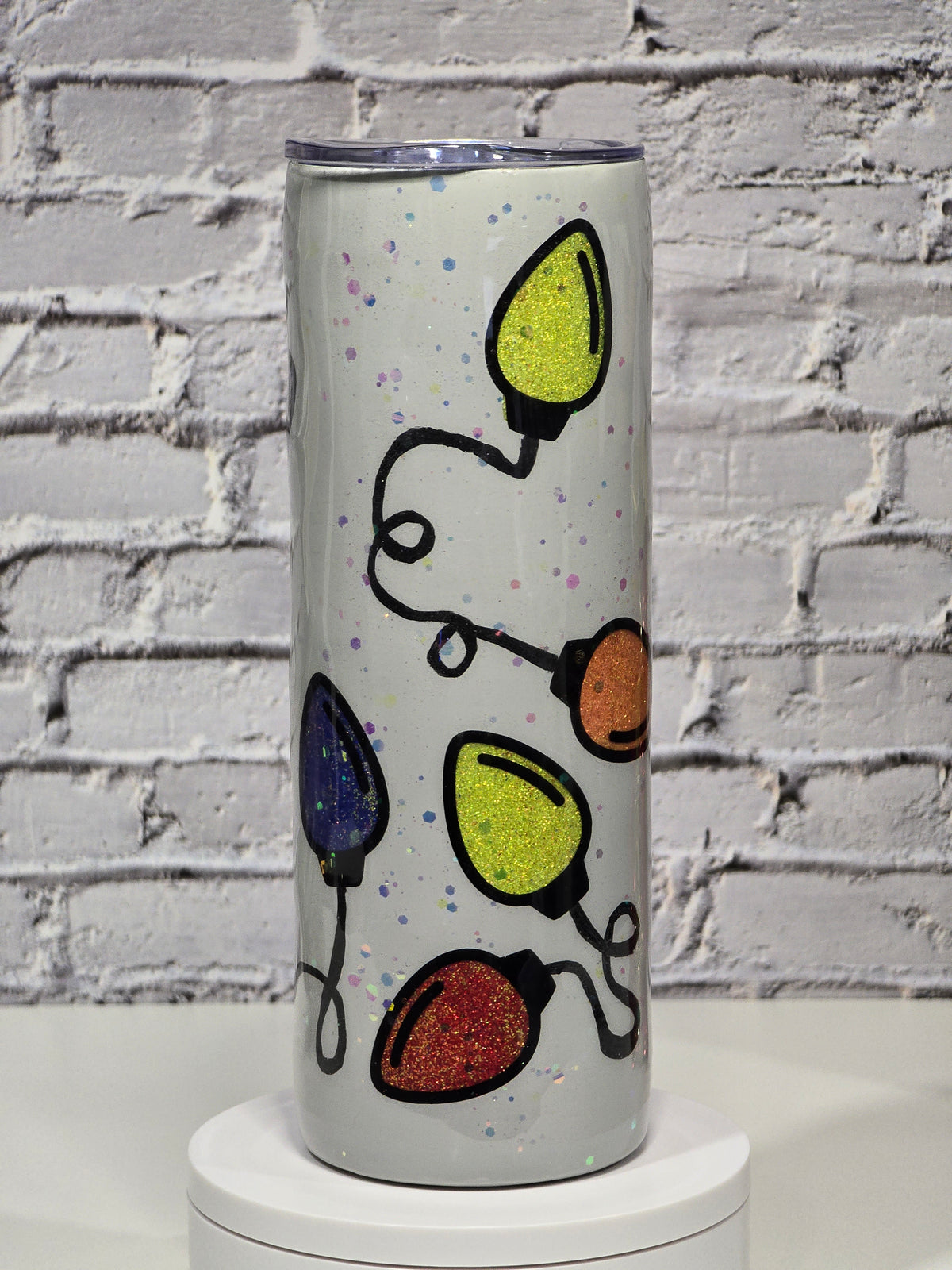 Tumbler Isothermique 20 oz – Design "Lumières de Noël" (Fait main en Époxy) 🎄✨