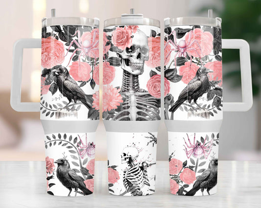 Tumbler 40oz – Floral Gothique : Crâne, Roses et Corbeaux 🖤🌸