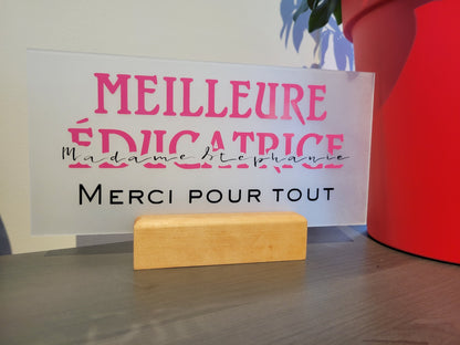 2mm acrylic plaque ''Best Educator'', personalized with name, with wooden support