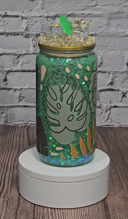 Can Glass 16 oz – Jungle Chic | Feuillage tropical et paillettes vertes